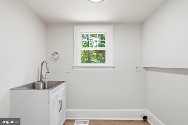 45 ACORN DR, Bridgeton, NJ 08302