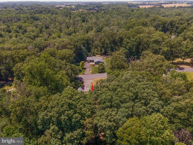 45 ACORN DR, Bridgeton, NJ 08302
