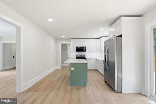45 ACORN DR, Bridgeton, NJ 08302