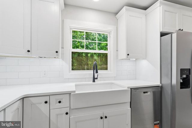 45 ACORN DR, Bridgeton, NJ 08302