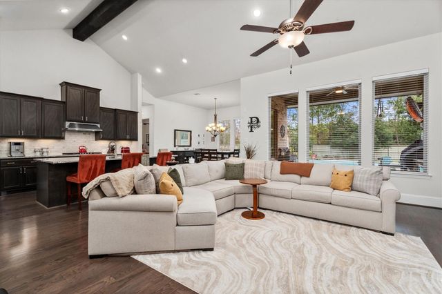 106 Amber Jade Court, Conroe, TX 77304