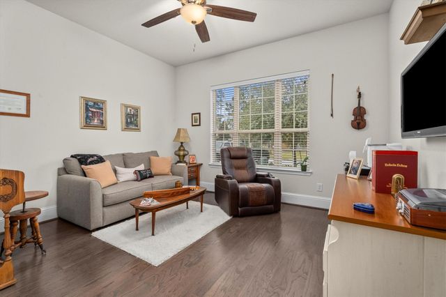 106 Amber Jade Court, Conroe, TX 77304