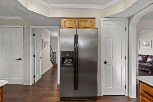 8860 Shenandoah Drive NW, Pickerington, OH 43147