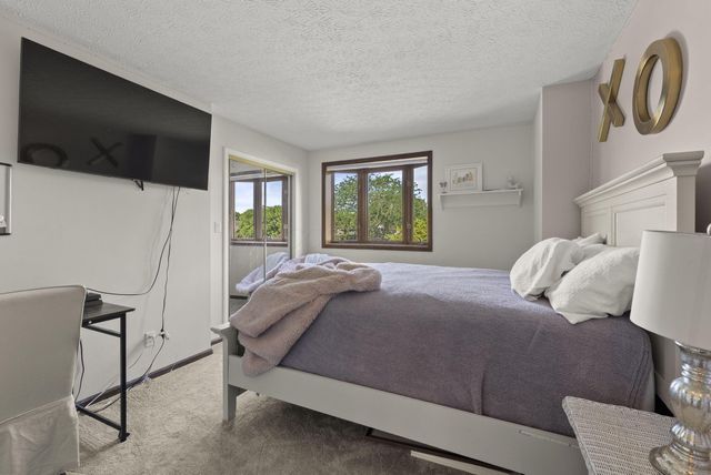 8860 Shenandoah Drive NW, Pickerington, OH 43147