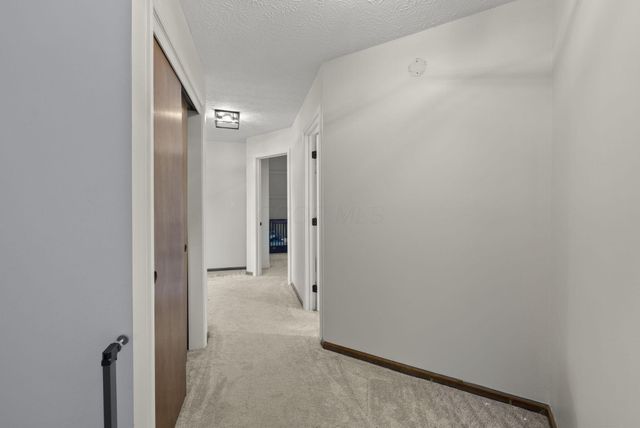 8860 Shenandoah Drive NW, Pickerington, OH 43147