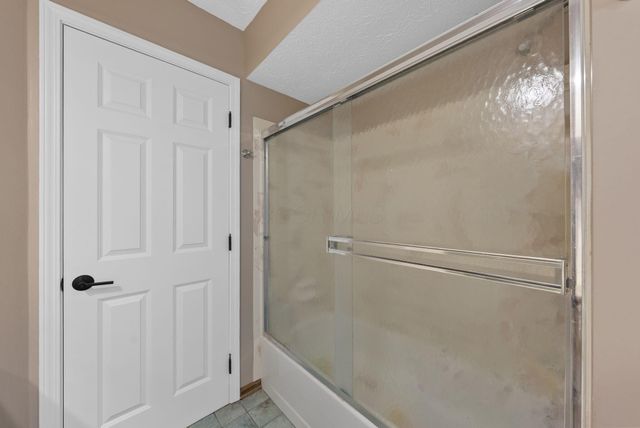 8860 Shenandoah Drive NW, Pickerington, OH 43147