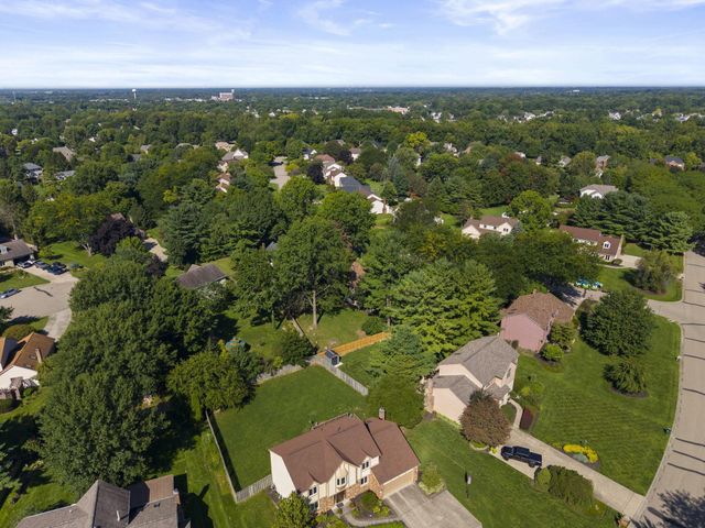 8860 Shenandoah Drive NW, Pickerington, OH 43147