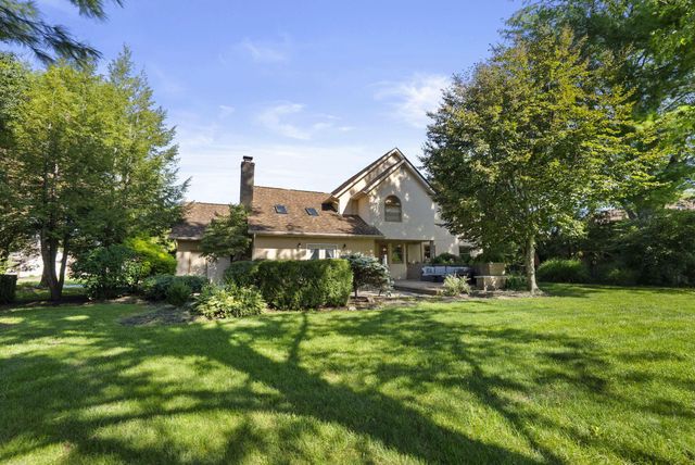 8860 Shenandoah Drive NW, Pickerington, OH 43147