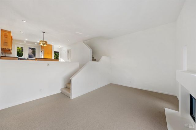 204 Bay Vista Cir, Sausalito, CA 94965