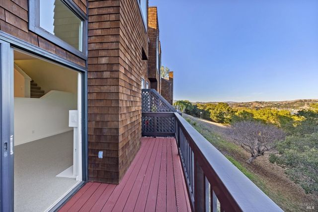 204 Bay Vista Cir, Sausalito, CA 94965
