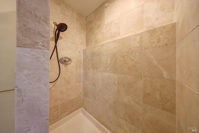 204 Bay Vista Cir, Sausalito, CA 94965