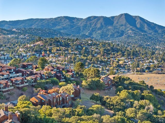 204 Bay Vista Cir, Sausalito, CA 94965