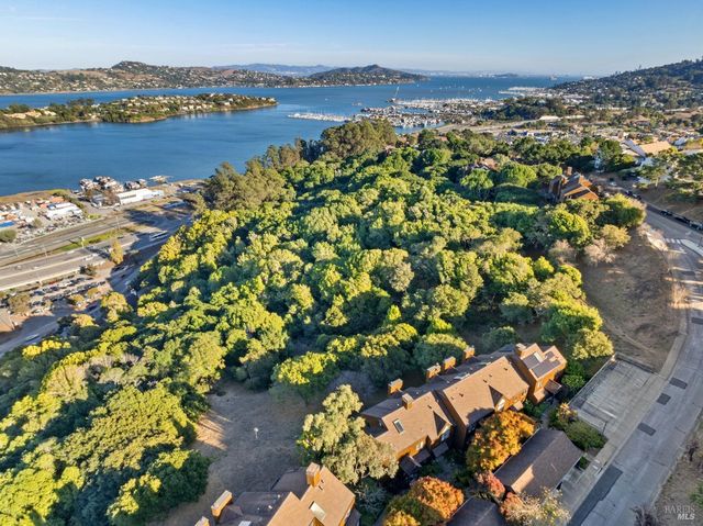 204 Bay Vista Cir, Sausalito, CA 94965