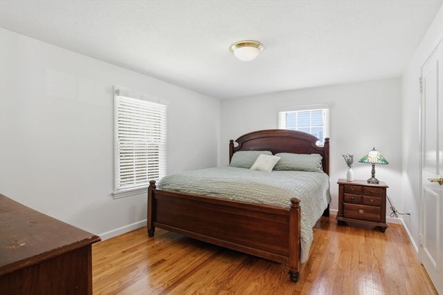 22 Rosedale Ave, Springfield, MA 01128
