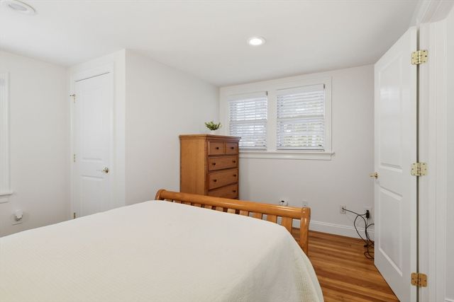 22 Rosedale Ave, Springfield, MA 01128