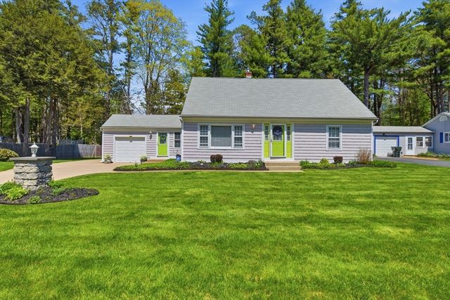 22 Rosedale Ave, Springfield, MA 01128