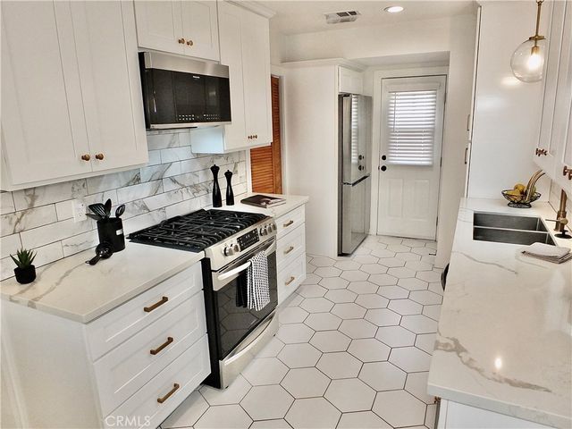 5147 E Harco, Long Beach, CA 90808