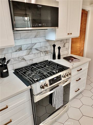 5147 E Harco, Long Beach, CA 90808