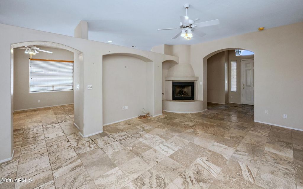 1426 E MCLELLAN Boulevard, Phoenix, AZ 85014 — photo 4