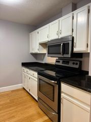 100 Captains Row 203, Chelsea, MA 02150