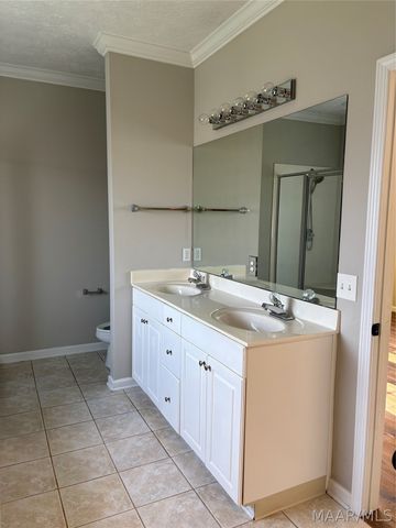 9506 Greythorne Court, Montgomery, AL 36117