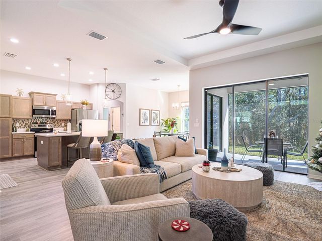 7 EUGENIA COURT W, Homosassa, FL 34446