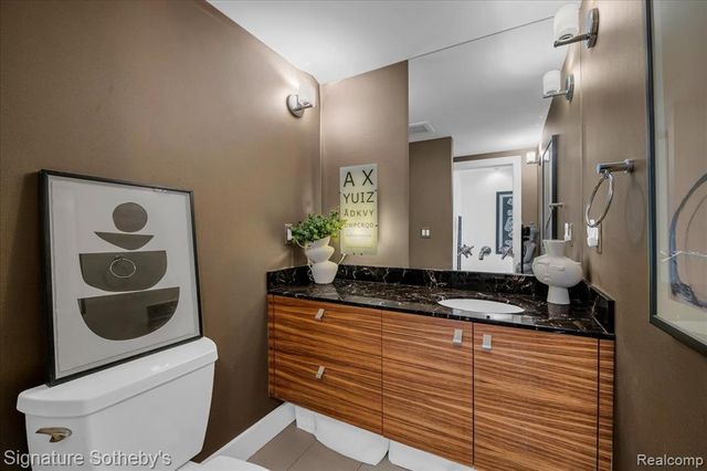 411 S Old Woodward Avenue 608, Birmingham, MI 48009