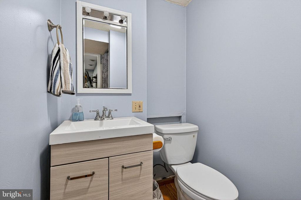 Image 24 of property listing at 721 PAUL DR, Aberdeen, MD 21001