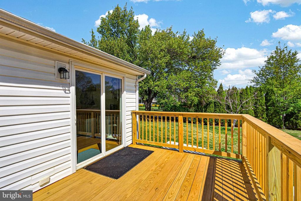 Image 26 of property listing at 721 PAUL DR, Aberdeen, MD 21001