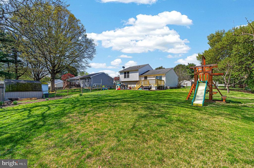 Image 29 of property listing at 721 PAUL DR, Aberdeen, MD 21001