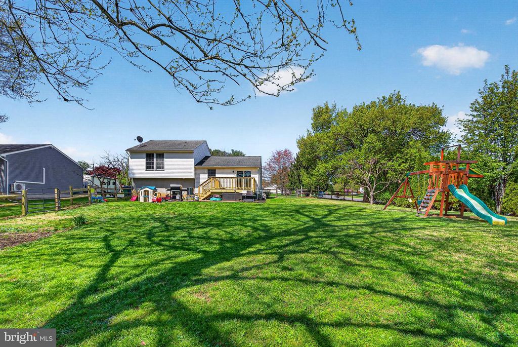 Image 30 of property listing at 721 PAUL DR, Aberdeen, MD 21001