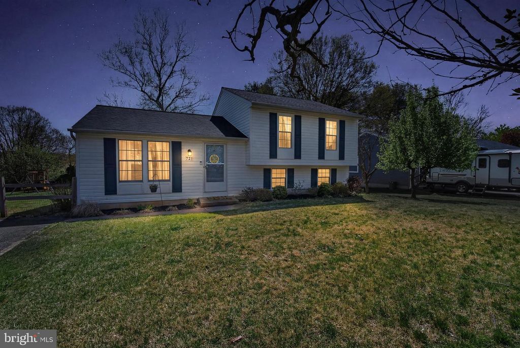 Image 31 of property listing at 721 PAUL DR, Aberdeen, MD 21001