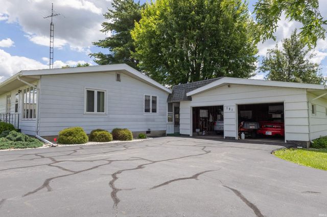 121 W Jackson Street, Parker City, IN 47368