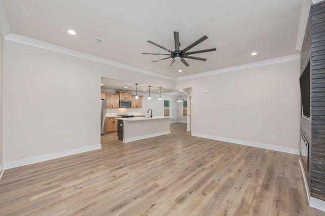 116 N Savage Street, Crestview, FL 32536