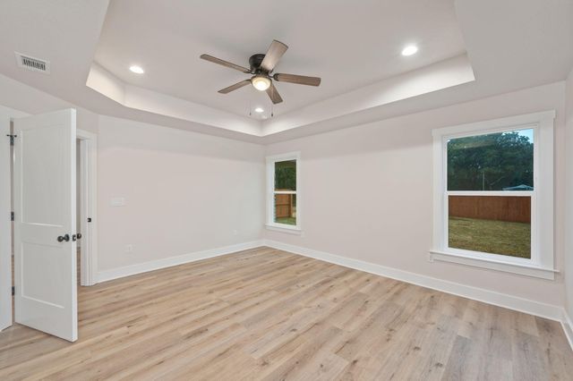 116 N Savage Street, Crestview, FL 32536