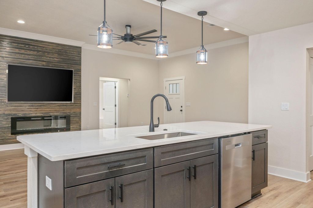 116 N Savage Street, Crestview, FL 32536