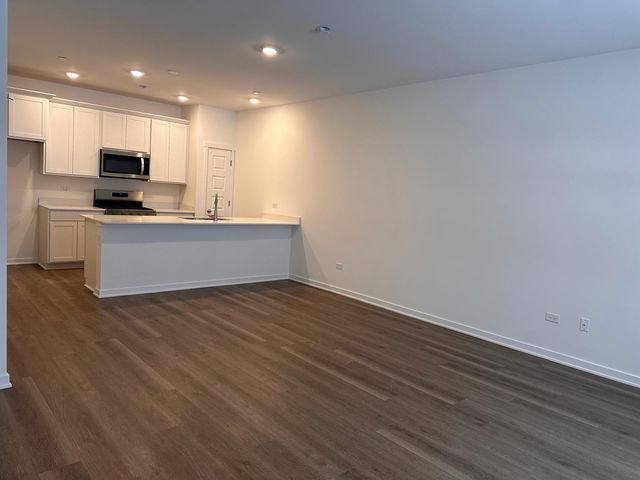 2259 Riesling Road 2270, Oswego, IL 60543