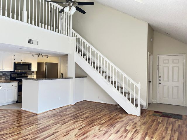 2300 Old Spanish Trail 2054, Houston, TX 77054