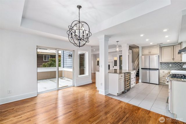 9510 9th Avenue NW, Seattle, WA 98117