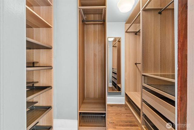 9510 9th Avenue NW, Seattle, WA 98117