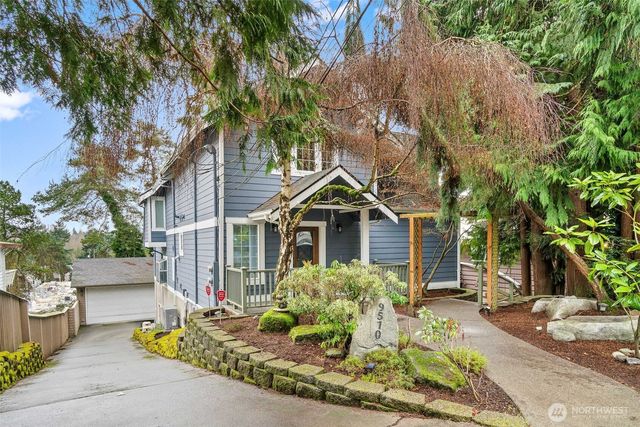 9510 9th Avenue NW, Seattle, WA 98117