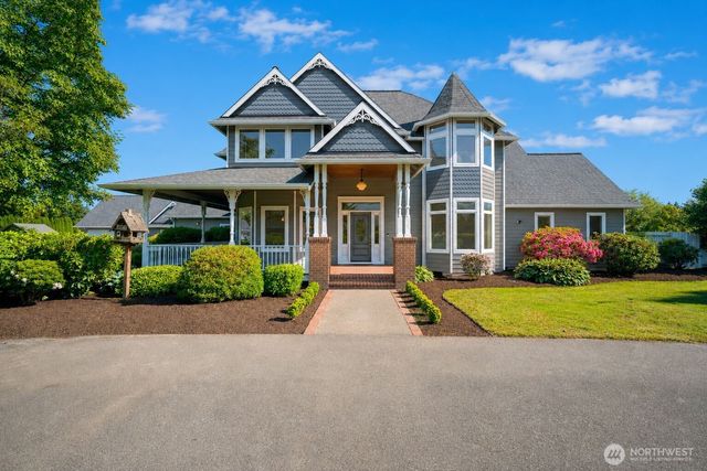 5452 Northwest Drive, Bellingham, WA 98226