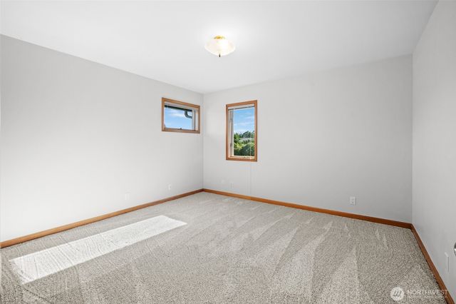 5452 Northwest Drive, Bellingham, WA 98226