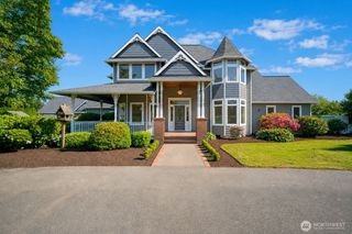 5452 Northwest Drive, Bellingham, WA 98226