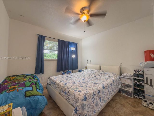 410 Pinecrest Dr, Miami Springs, FL 33166