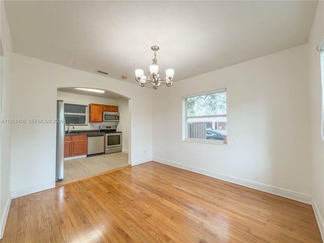 410 Pinecrest Dr, Miami Springs, FL 33166