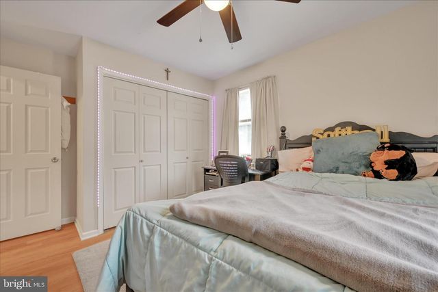 515 RANDALL CIR, Hummelstown, PA 17036