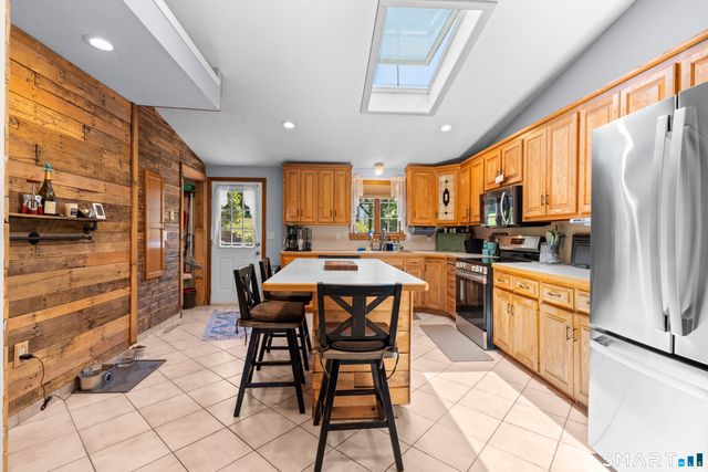 93 Marconi Avenue, Bristol, CT 06010