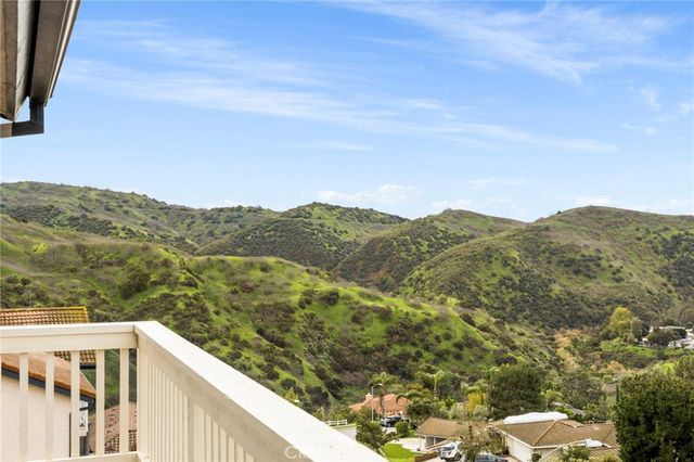 386 Olinda Drive, Brea, CA 92823