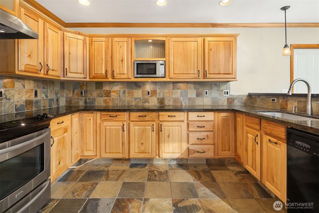 3723 188th Street NE, Arlington, WA 98223